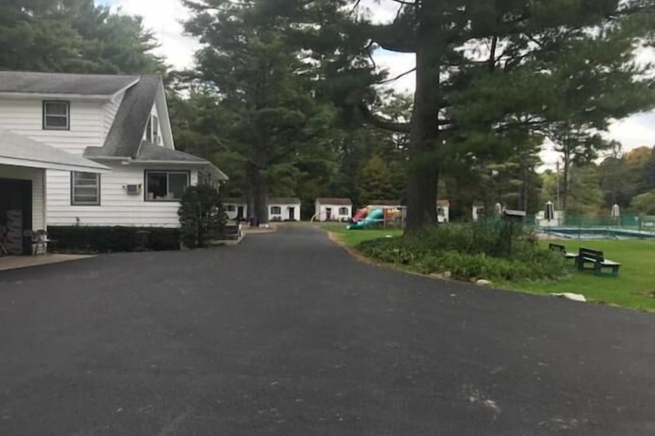 Catskill Motor Court Motel