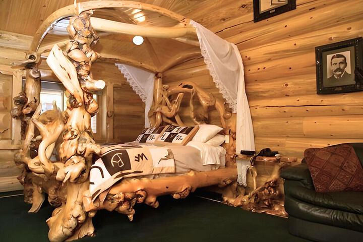 The Hibernation Station