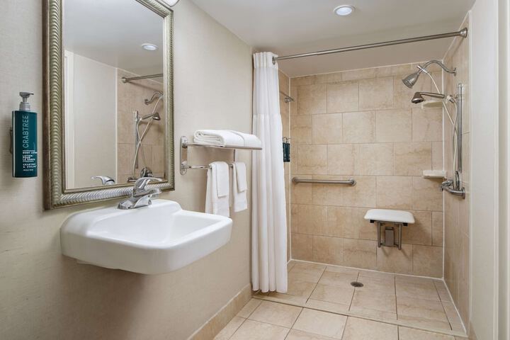 DoubleTree by Hilton Hotel Rocky Mount