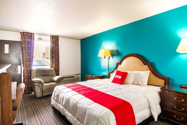 Room 32 of 57