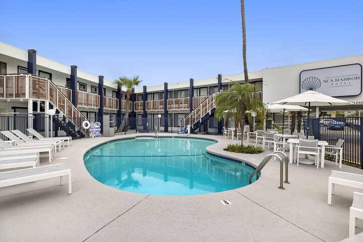 Pool 9 of 66