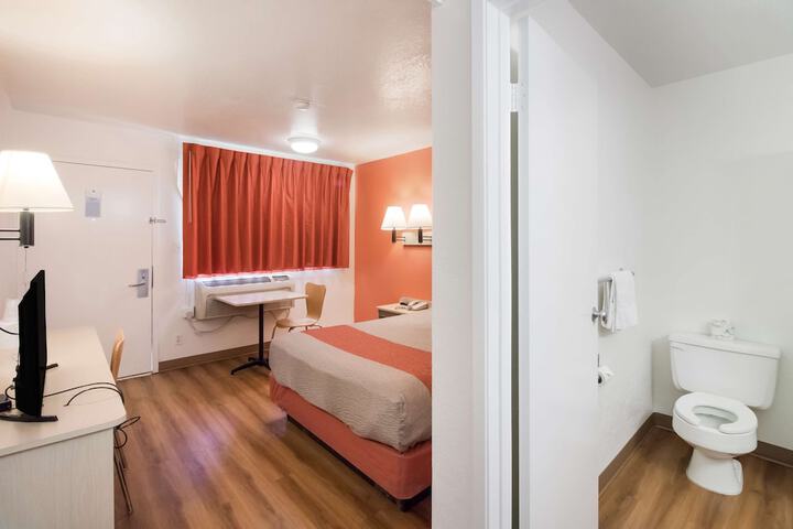 Motel 6 Moses Lake WA
