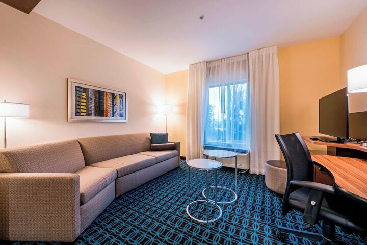 Room 16 of 34