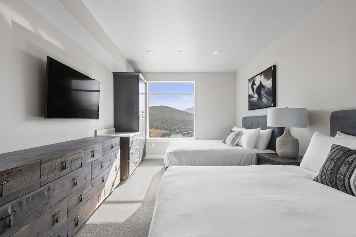 Room 85 of 123