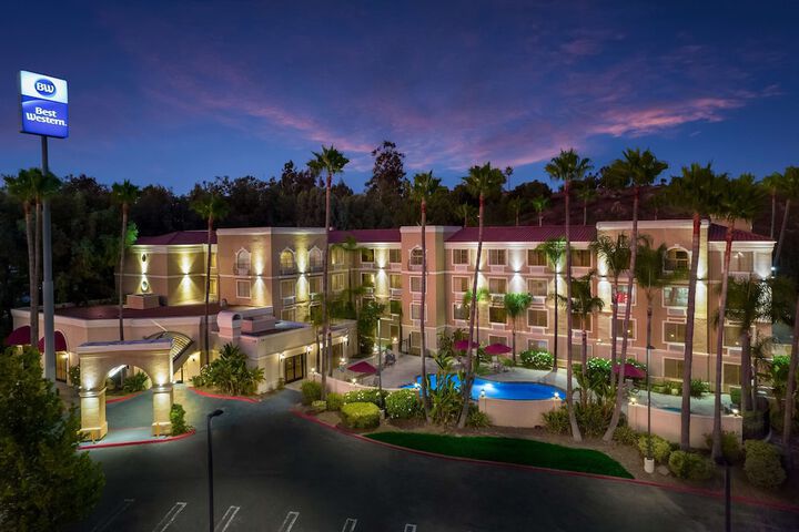Hotel 2 of 26