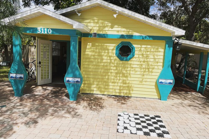 Mar Bay Motel & Suites