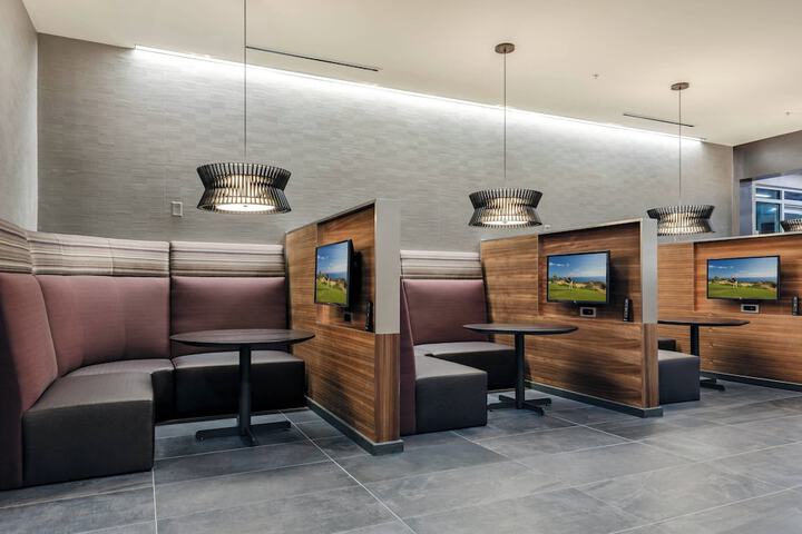 Courtyard by Marriott Savannah Airport