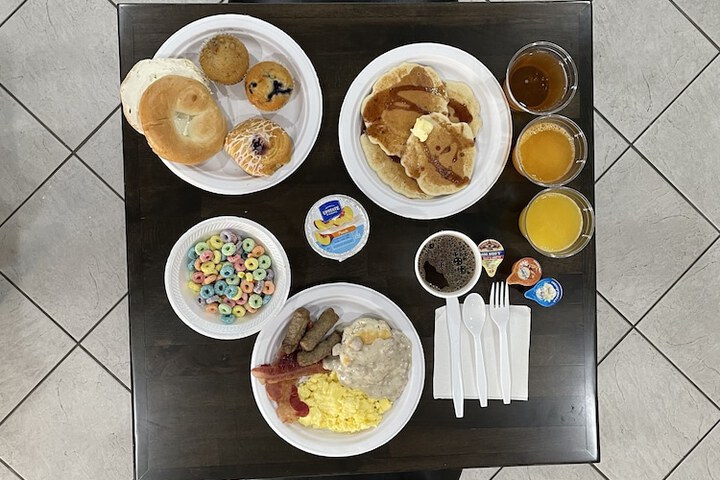 Breakfast/Coffee Service 16 of 16