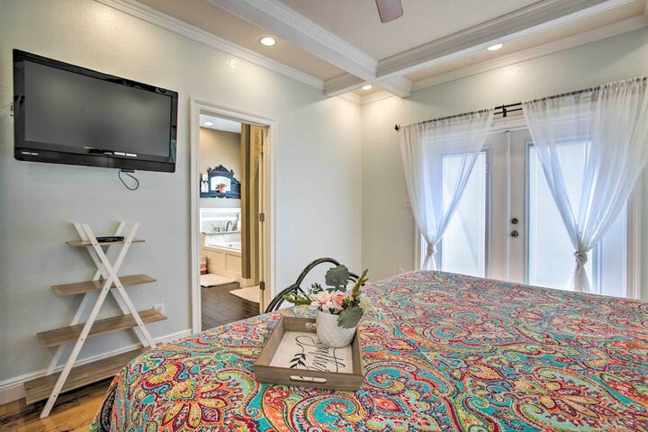 Waveland Family House 4-minute Drive to the Beach