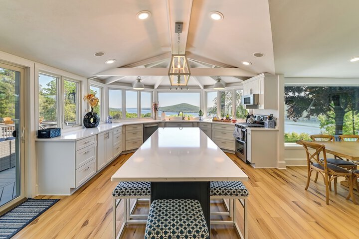 Finger Lakes Vacation Rental w / Hot Tub & Pool