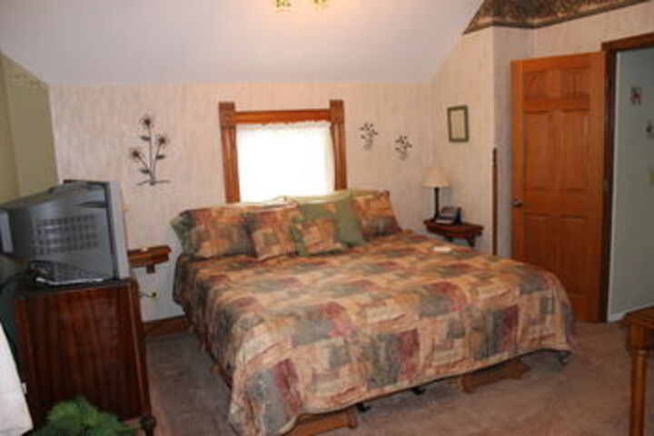 The Harney House Inn