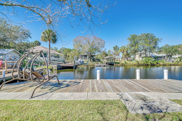 Riverfront Home With Private Dock Fire Pit!