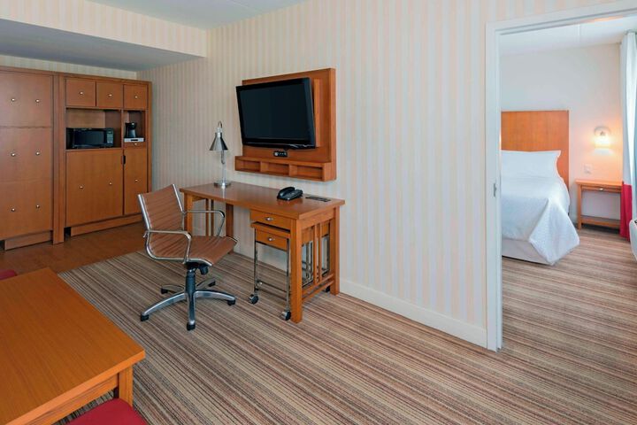 Room 9 of 22