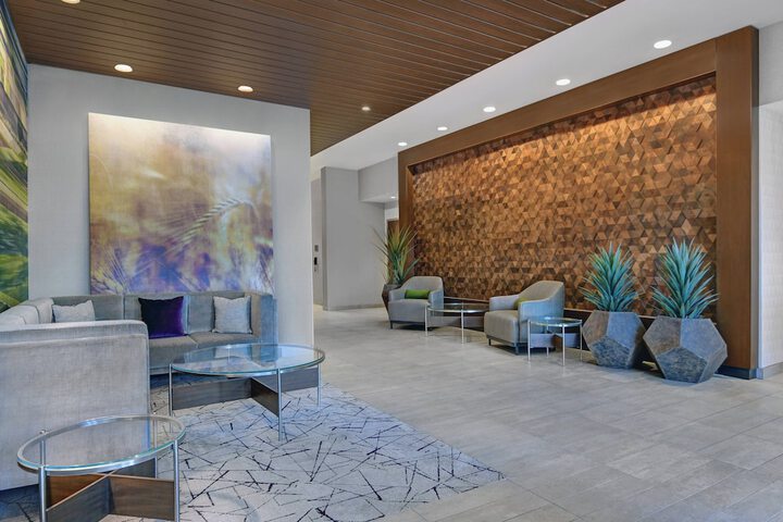 Hotel Interior 13 of 40
