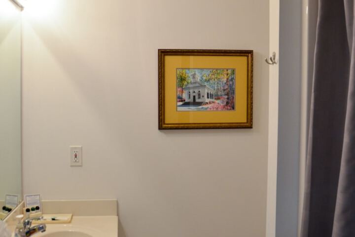 Room 35 of 81