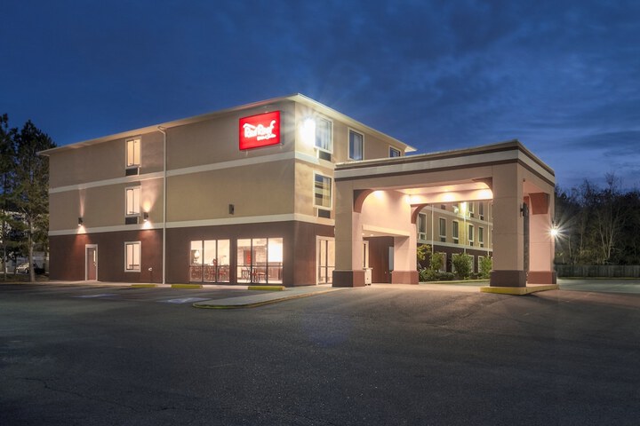 Hotel 6 of 43