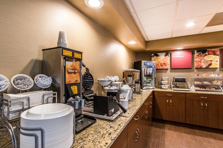 Comfort Suites Effingham Central
