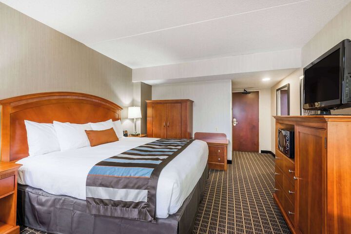 Room 21 of 45
