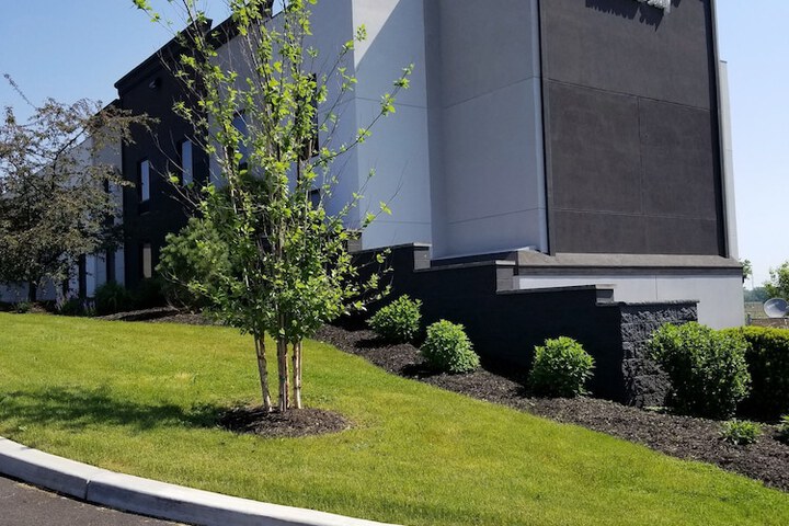 Holiday Inn & Suites Syracuse Airport - Liverpool by IHG