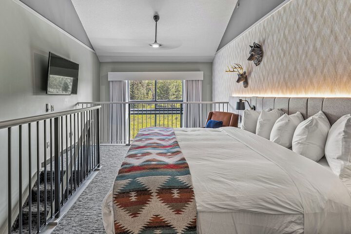 Room 45 of 74