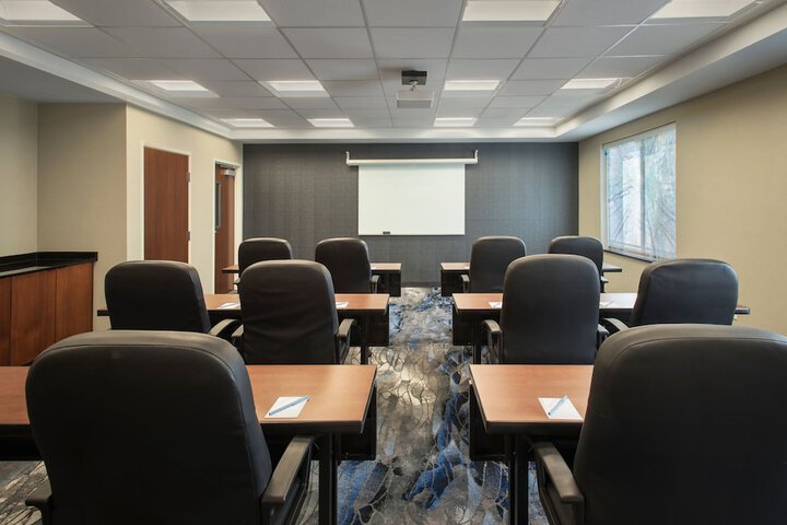 Fairfield Inn & Suites Watertown Thousand Islands