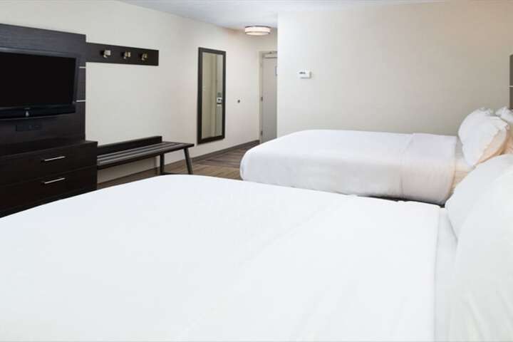 Room 38 of 59