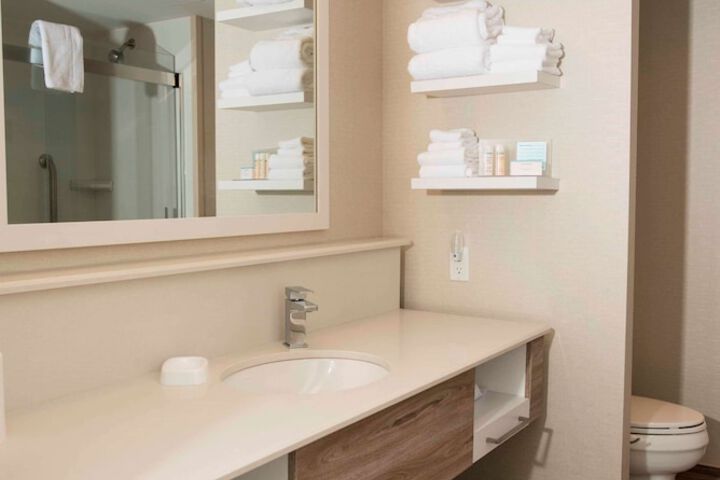 Hampton Inn & Suites by Hilton Thunder Bay
