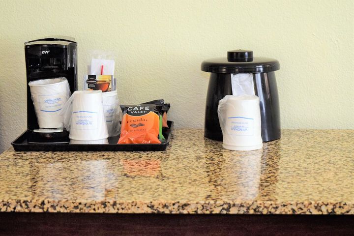 Breakfast/Coffee Service 36 of 43