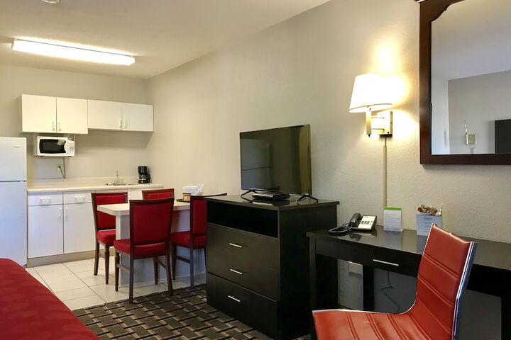 Room 19 of 23