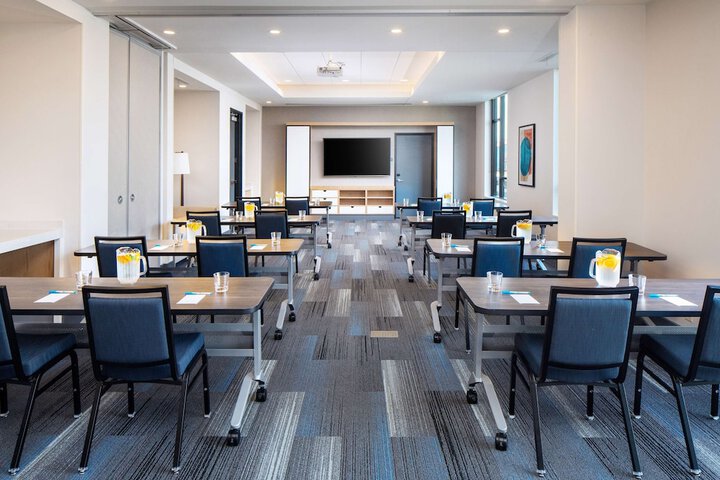 Hyatt House Tallahassee Capitol – University