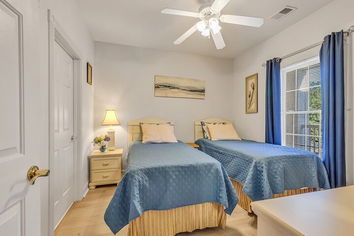 Room 21 of 30