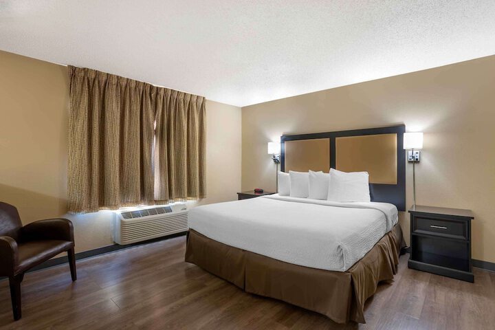 Room 22 of 29