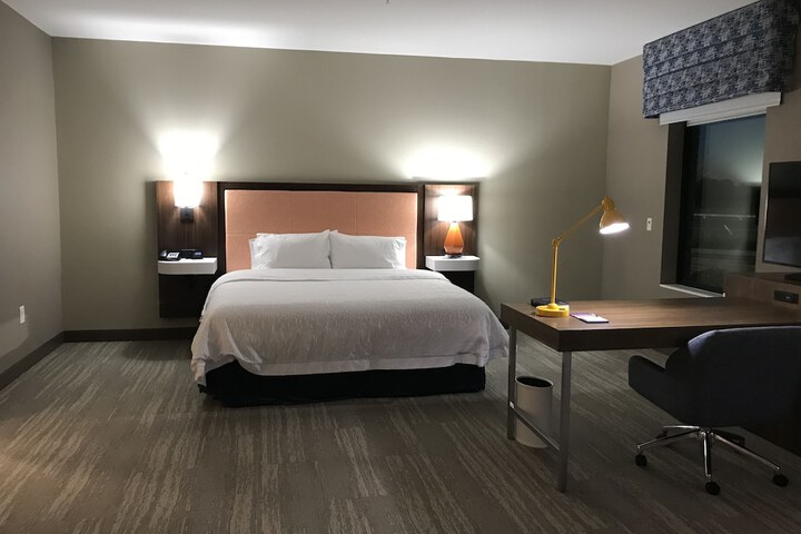 Room 58 of 87
