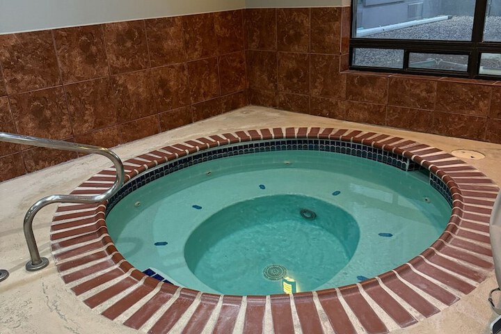 Pool 3 of 29