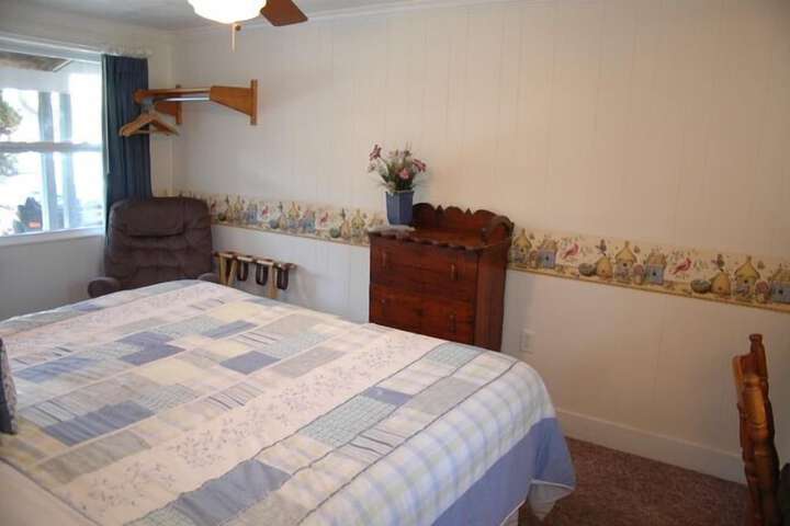 Room 179 of 191