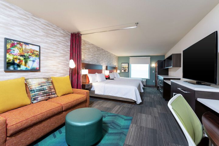 Room 12 of 35