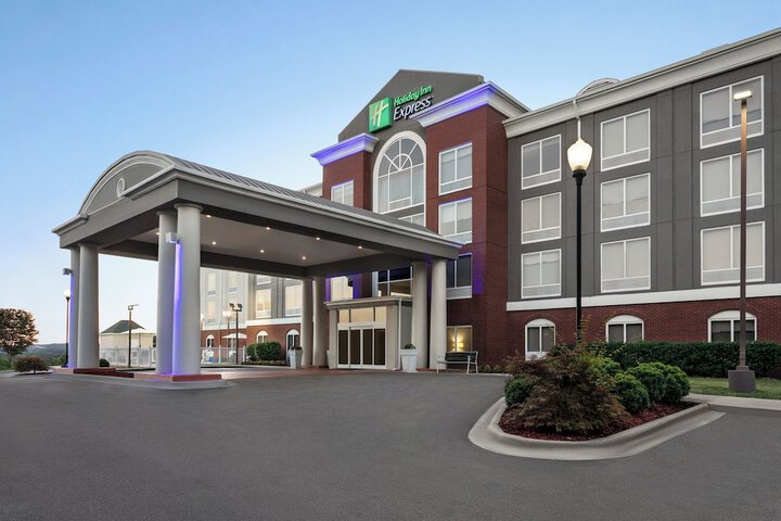 Hotel 7 of 55