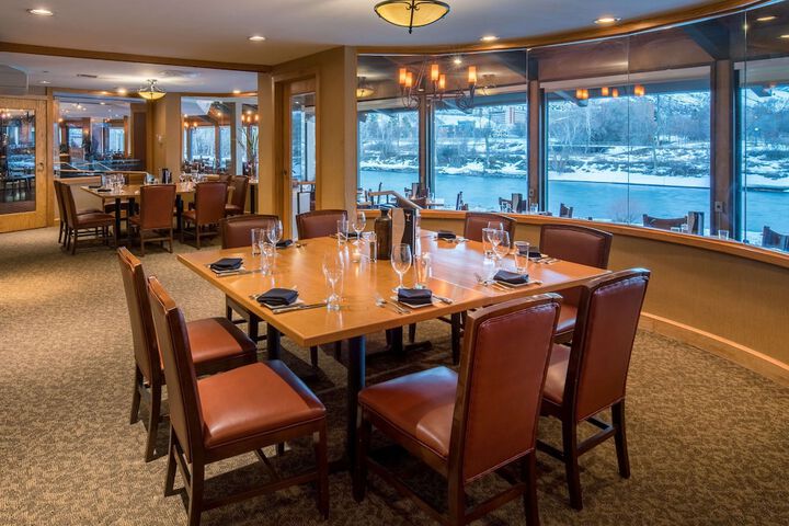 Dining 57 of 67
