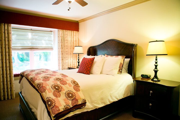 The Sanford House Inn & Spa