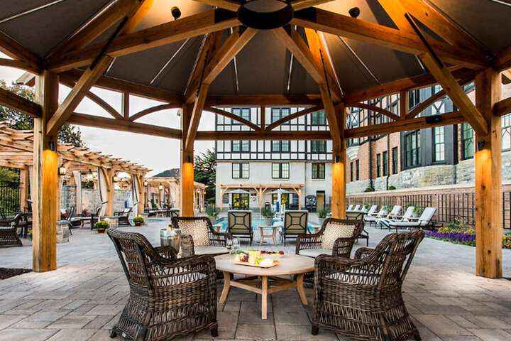 Hotel Roanoke & Conference Center Curio Collection by Hilton