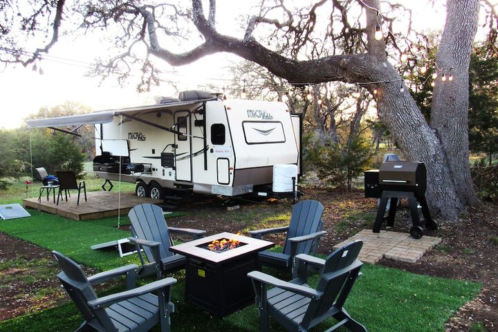 The Alexander at Creek Road