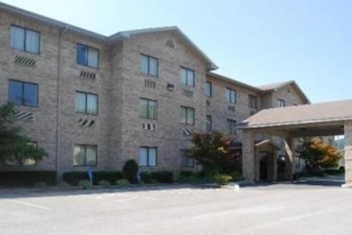 Hotel 2 of 28