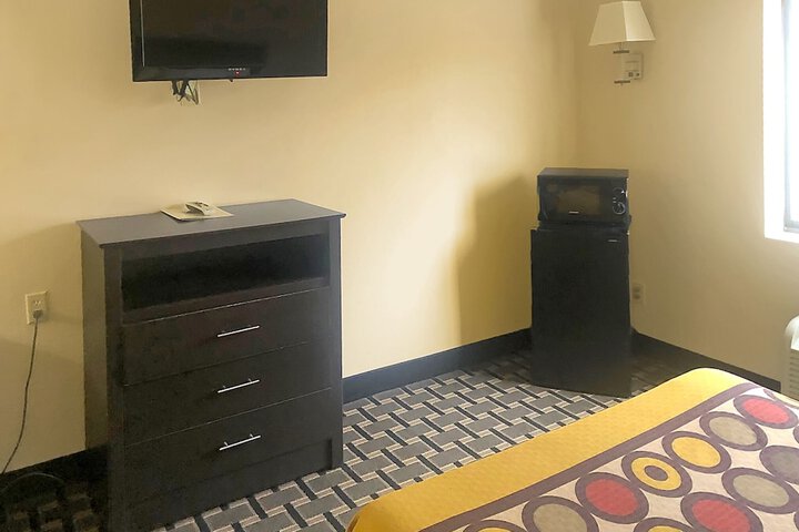 Room 15 of 20