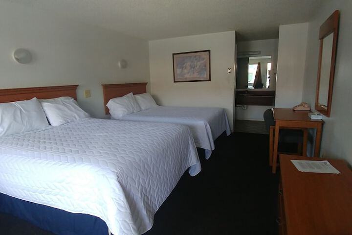 Thunderbird Motel