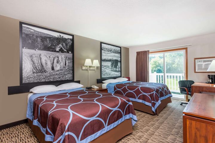 Room 4 of 13