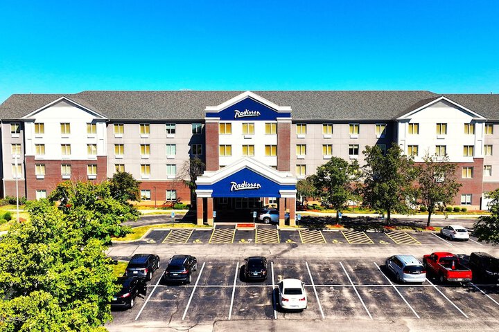 Hotel 4 of 38