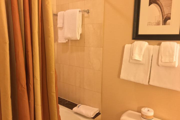Omni William Penn Hotel