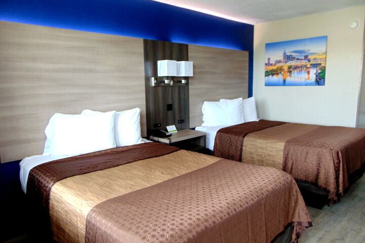 Room 37 of 46