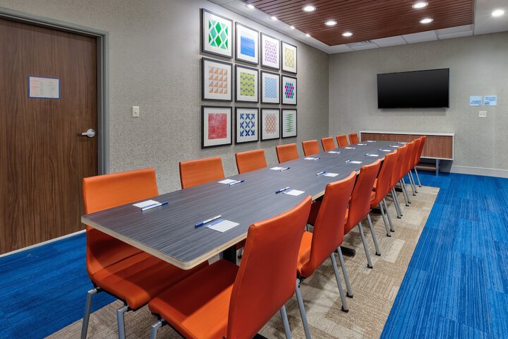 Holiday Inn Express & Suites Wooster by IHG