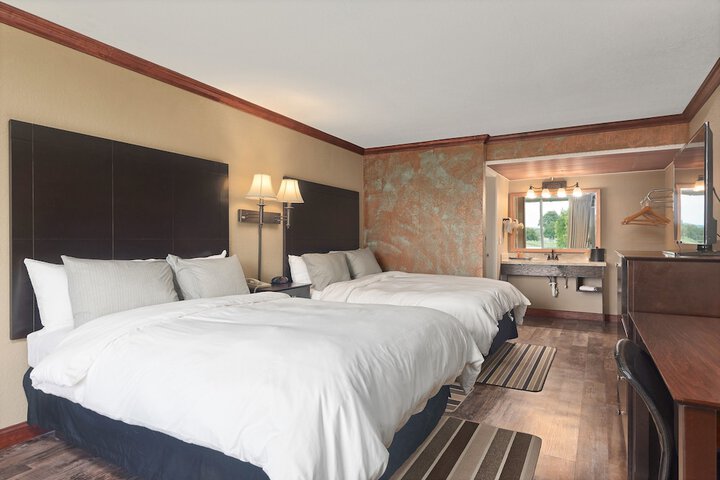Room 21 of 39